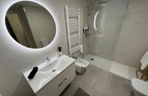 SeaView 2 - Sunset Suite Experience - Photo 11