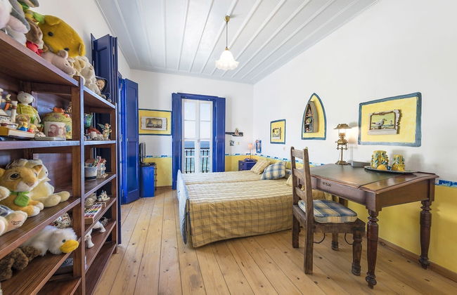 Beachfront Spetses Spectacular Fully Equipped Traditional Villa Families,groups - Photo 5