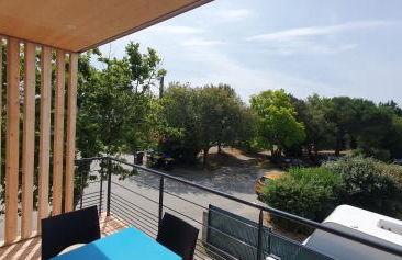 Résidence Salamandre - Maison Bois Cosy Calme avec parking pour 4 à 10 pers idéal couples et familles à 500m de la plage à Saint-Marc-sur-mer - Foto 19