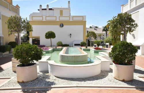 Holiday Home next to the beach, with private terrace, BBQ and incredible sea-view solarium - Photo 37