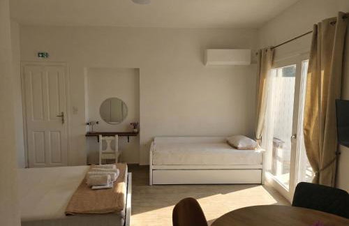 Aggelos & Melina studios - Enjoy sunset from Melina - Photo 6