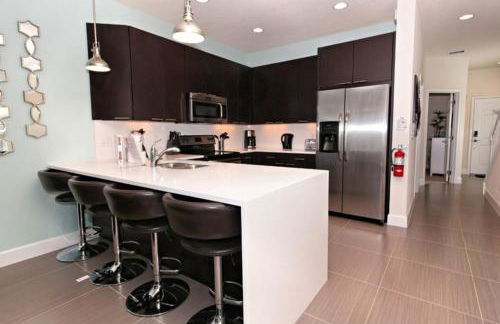 Serenity 3 Bed 3 Bath Townhome With Pool, Private Balcony, Clubhouse, Communal Pool, Conservation View, Disney 15 Mins By Orlando Holiday Rental, - Foto 7