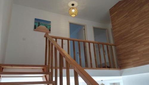 Sweet Dreams near Beaches - Photo 4