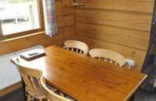 Hand built log cabin at Avonvale Holiday Lodges - Foto 9