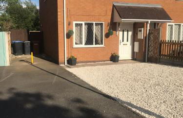 Hinckley Home Sleeps 5 Complete House - Foto 16