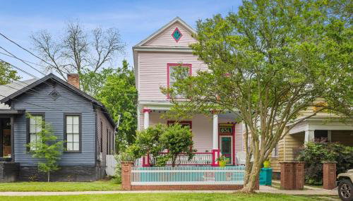 Uptown Colorful Cottage by the Riverwalk - Foto 4