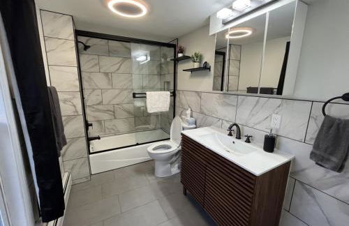 The entire Stephentown Hotel. 28 person occupancy - Foto 41