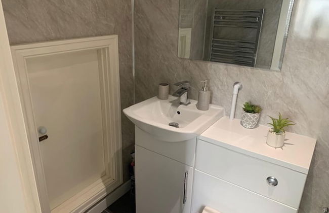 One Bedroom Apartment With En-suite & Patio - Foto 9