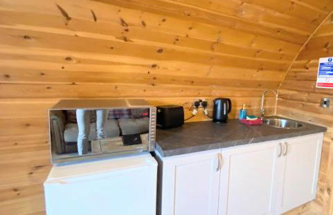 Pond View Pod 1 with Outdoor Hot Tub - Fife - Loch Leven - Lomond Hills - Photo 5