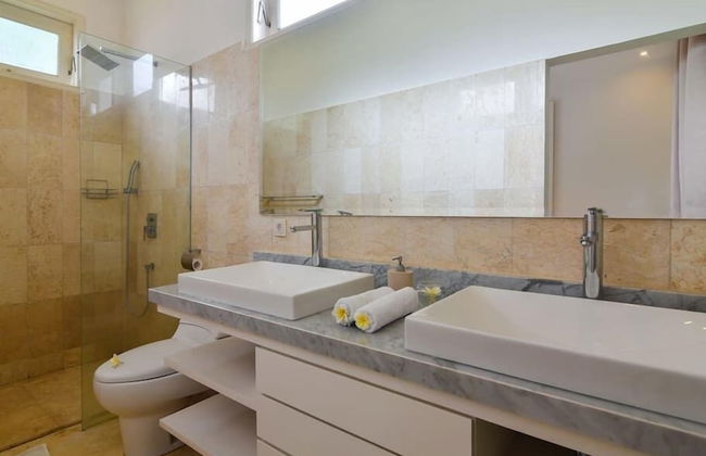 Villa Pondok Wahyu Sedana - Foto 48