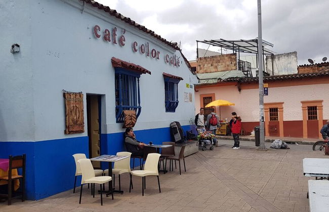 Spectacular Apartment at Historical Center - Photo 22