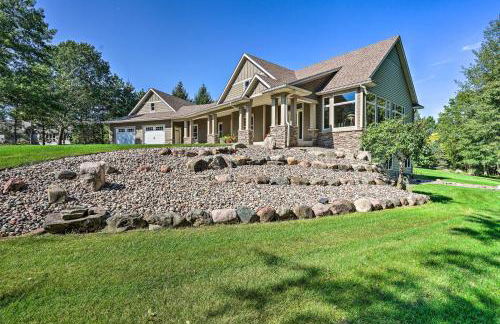 Tranquil Lake Elmo Farmhouse Hiking Nearby! - Foto 3