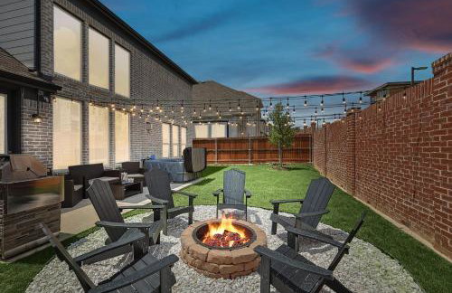 Brand New 5BD 4BA Luxury Vacation Home w Hot Tub - Foto 5