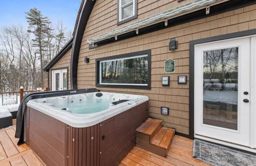 NEW Modern Barrel Getaway HOT TUB & Game Room - Foto 6