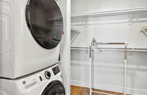 Comfy and Stylish1BD Close to Raymond James - Foto 27