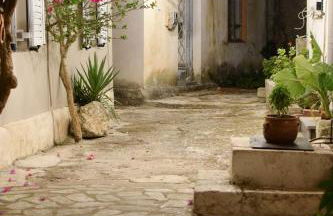 Daniela Village House - Photo 1