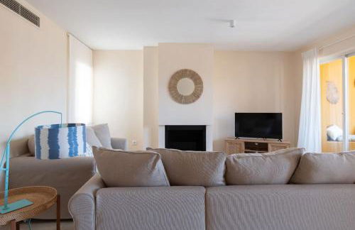 Puerto Sotogrande con vistas al mar - Foto 26