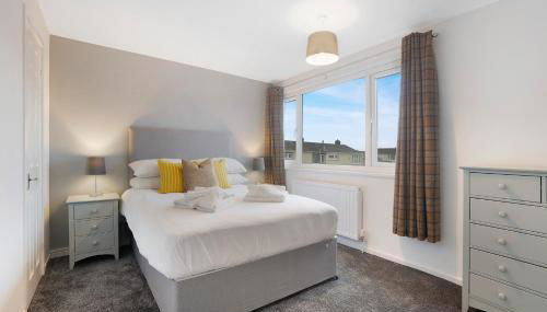 NEW! 3BR in Traynor Square - Foto 4