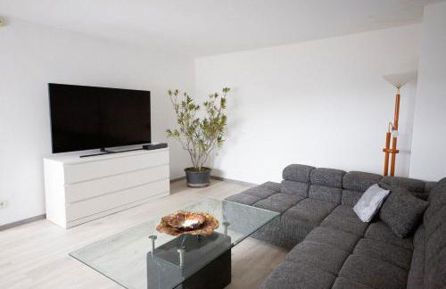 Schlossberg Apartments & Garten in der Natur & unweit vom "Thüringer Meer" - Foto 10