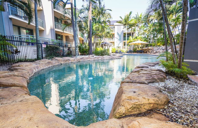 Currumbin Sands Holiday Apartments - Photo 60