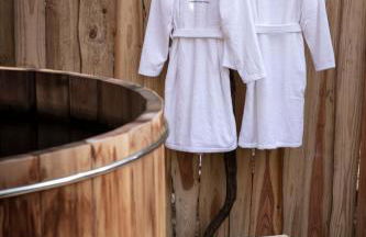 Bain de forêt - Lodges Cosy & Spa - Foto 17