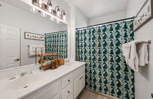 Casa Desert Muse with Heated Pool Spa Firepit Mini Golf and Games - Photo 11