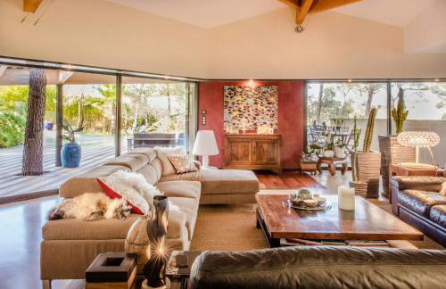 Japanese-Inspired Villa Facing Pic Saint-Loup - Foto 4