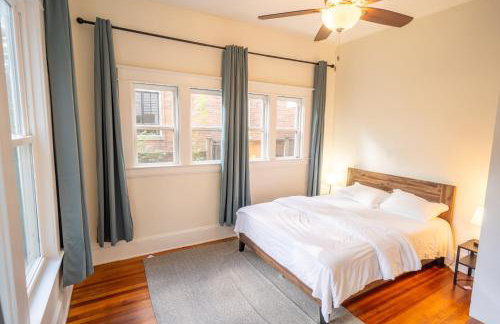 Walk to Duke Campus! 3 Bedroom in Trinity Park! - Foto 4