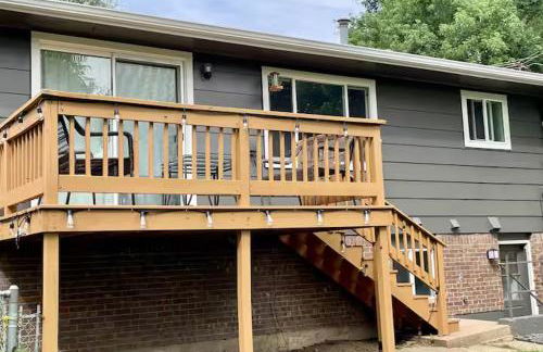 4 Bedrooms and 5 Beds with Game Room Only 5 min Drive to College and Perfect for Family's - Foto 44