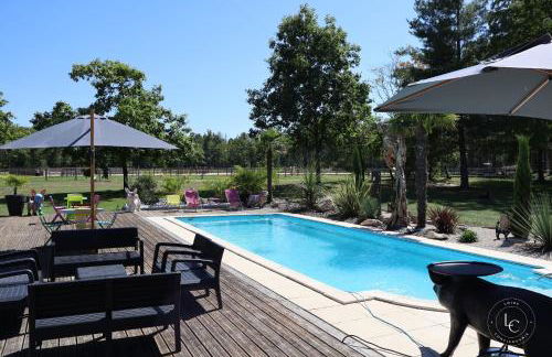 La Bretonnerie Luxury villa with pool & jacuzzi in a equestrian estate - Photo 67