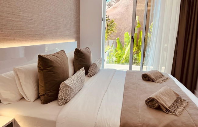 Grand Horizon Luxury Boutique Apartments - Photo 32