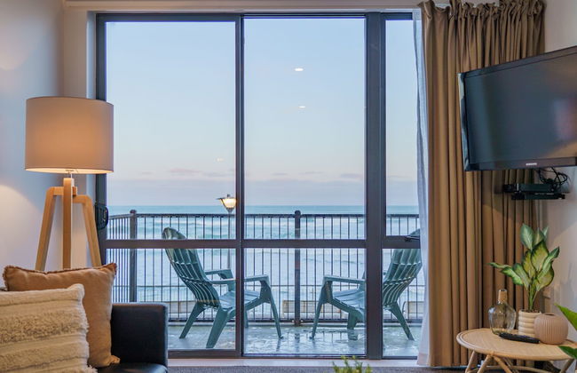 Esplanade Apartments - Photo 41