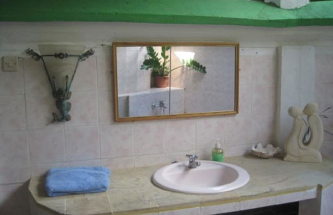 Villa Sunrise on the Bali North Shore - Photo 5