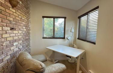 5 Star Vacation Home in Ely Sleep 6 - Foto 8