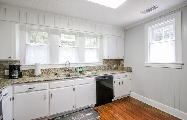 Historic Home for 7 with Apartment - Foto 34