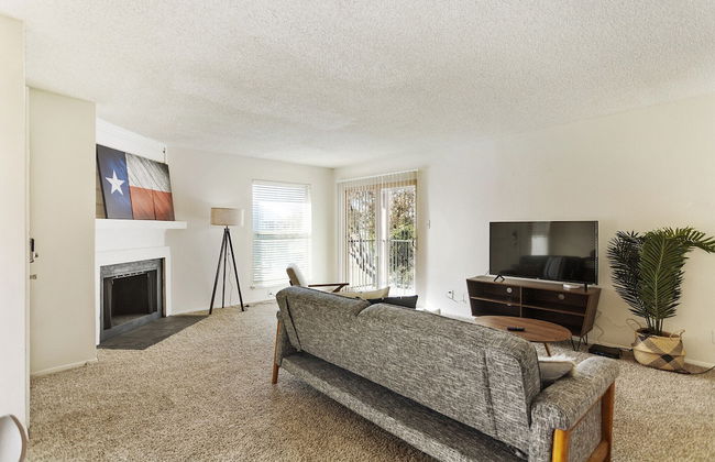 The Relaxing Suites of Midland - Photo 73