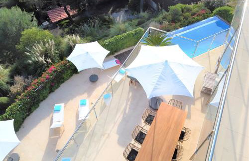 Idyllic 6 bed villa stunning sea view salt pool - Foto 10