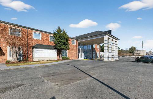 Lux Mins To Atrium Health & Charlotte Airport - Foto 18