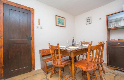 Dalmatian Stone House - Photo 32