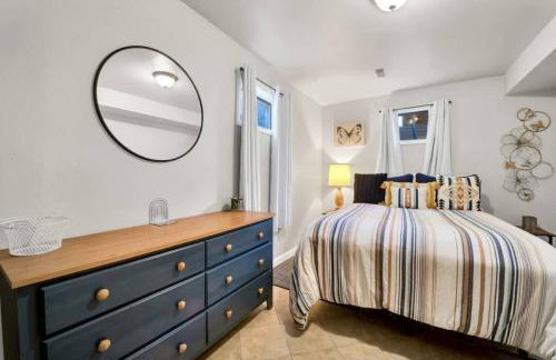 Modern Comfort Near Downtown CDA and Lake - Foto 25