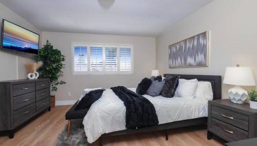 *DESIGNER East Bay Remodel Home* - Foto 4