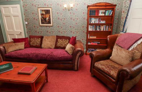 Cheviot Manor - Photo 13