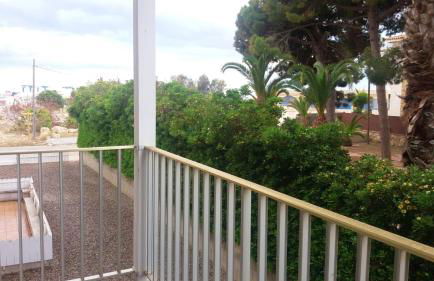 Comfortable Apartment in Roda de Berà - 58 m² - Garden - Foto 2