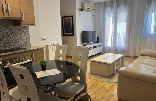 Piso completamente equipado en el centro de Benabarre - Foto 2