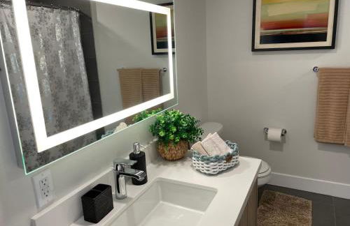 Lovely 2/2 apartment in heart of Santa Monica with free parking - Photo 9