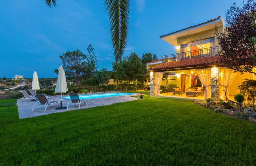 Malena Villa, beach retreat, By ThinkVilla - Photo 9