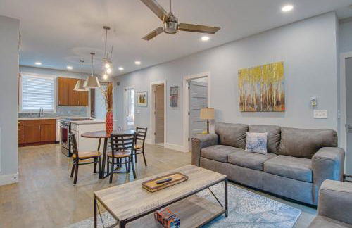 Great Family Home near Downtown - Foto 14