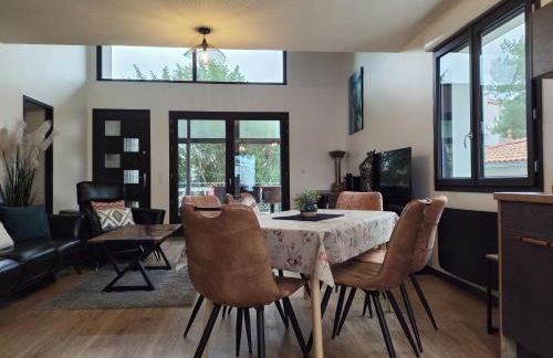 Villa Papillon***. Location appartement 1er étage. - Foto 14