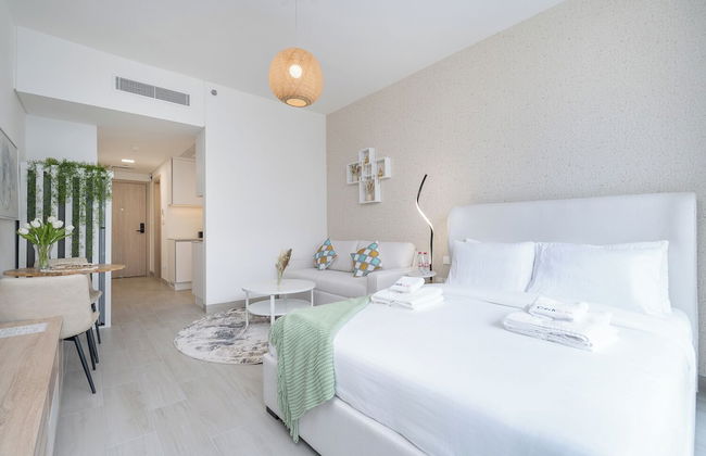 Brand New & Modern Studio JVC - Photo 41