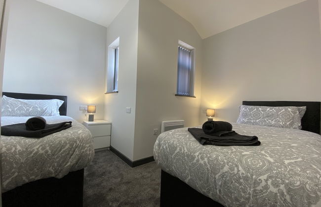 StayCrewe Apartments - Photo 4